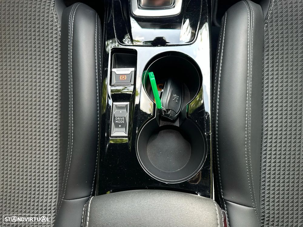 Peugeot e-208 50 kWh GT Line - 35