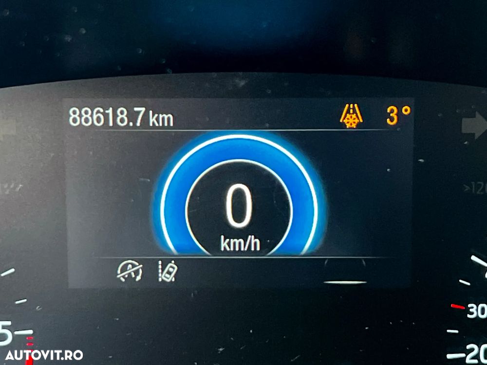 Ford Focus 1.5 EcoBlue Titanium Business - 17