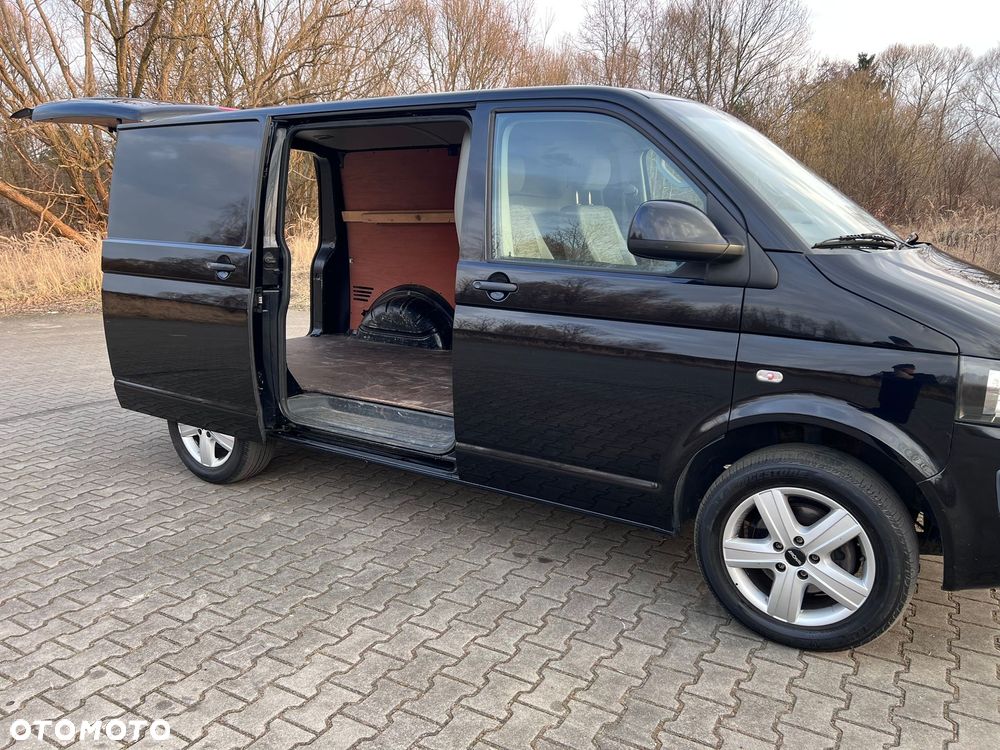 Volkswagen Transporter T5 - 19