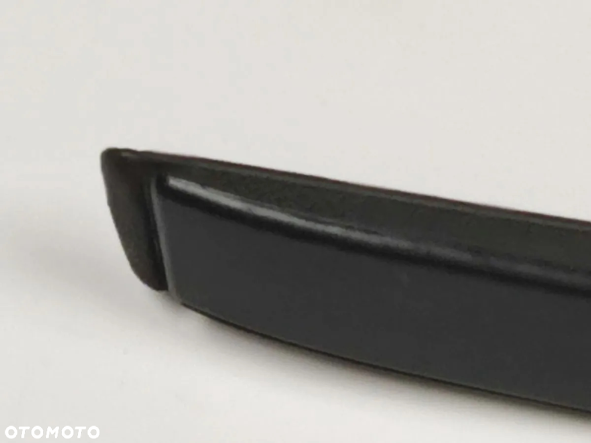 TOYOTA CAMRY 19-24r Listwa Przedniej Szyby Prawa Lewa - 2