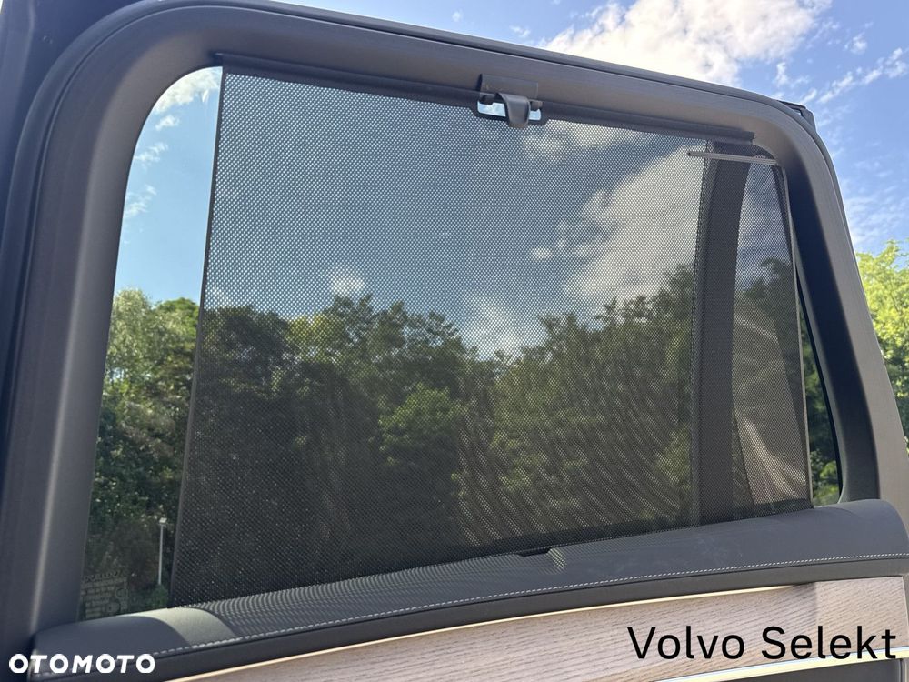 Volvo XC 90 - 16