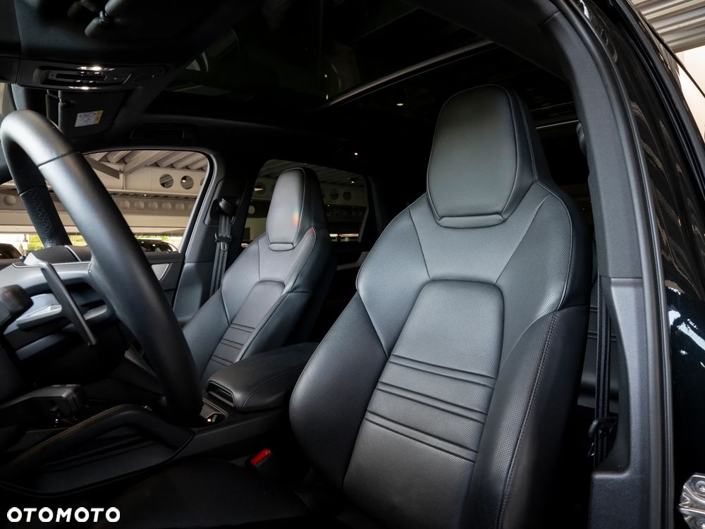 Porsche Cayenne Standard - 16