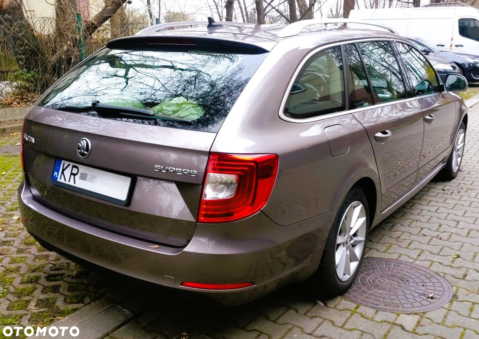 Skoda Superb 2.0 TDI Ambition DSG - 9