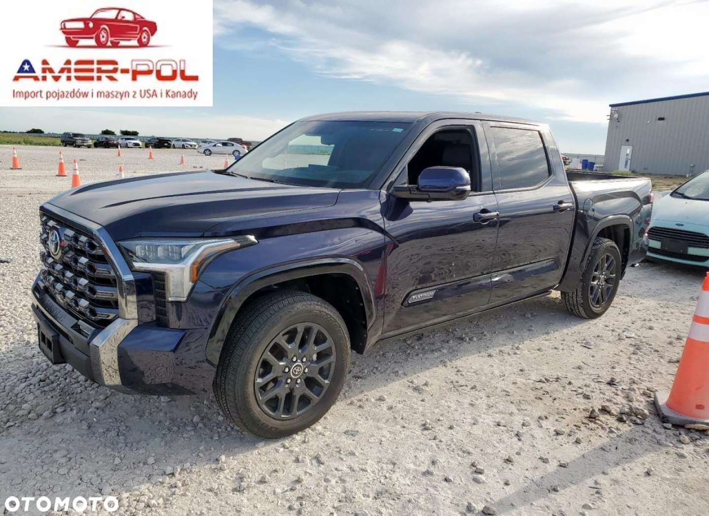 Toyota Tundra - 1