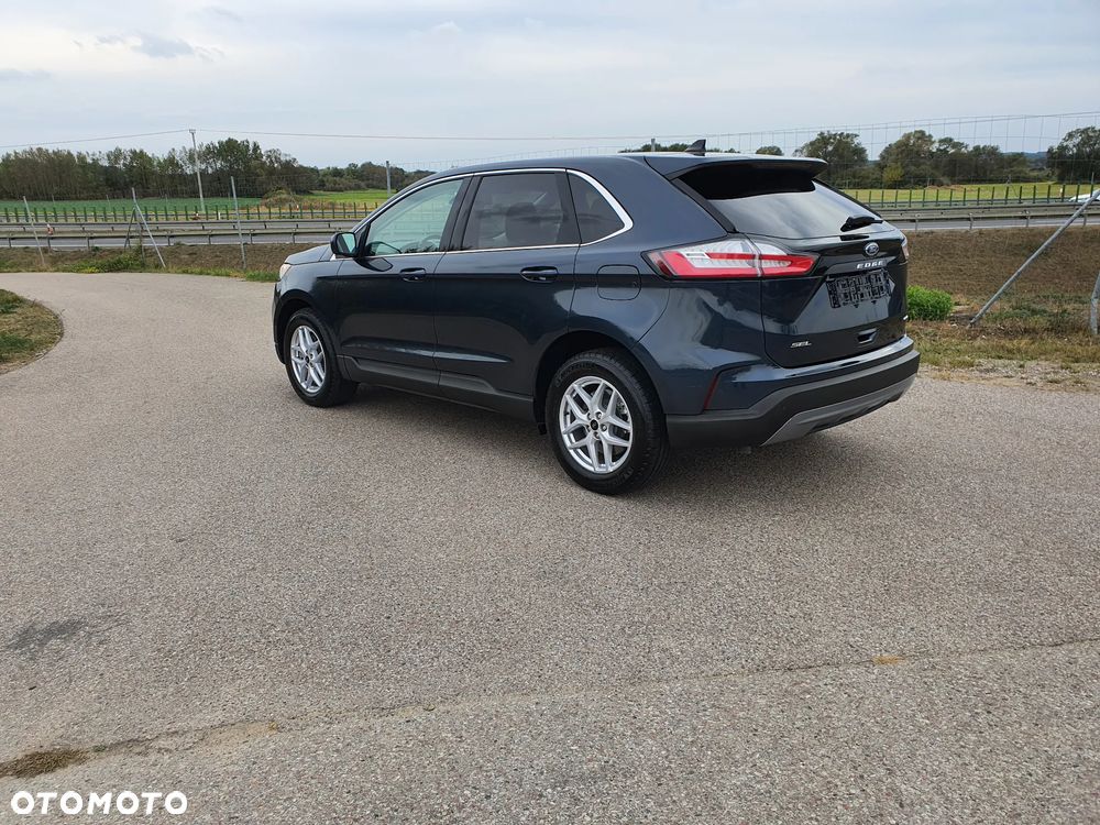 Ford Edge - 10