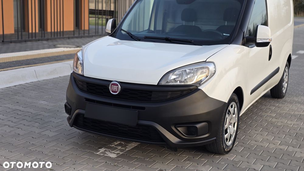 Fiat DOBLO MAXI LONG ❗❗SILNIK 1.6 / SKRZYNIA 6 BIEGÓW / CHŁODNIA-MROŹNIA +25 -25❗❗THERMO KING / ZABUDOWA LAMAR / DRZWI BOCZNE / GRZANIE / IZOTERMA / FULL OPCJA / KLIMATYZACJA / SALON POLSKA / JAK NOWY ❗❗ - 19
