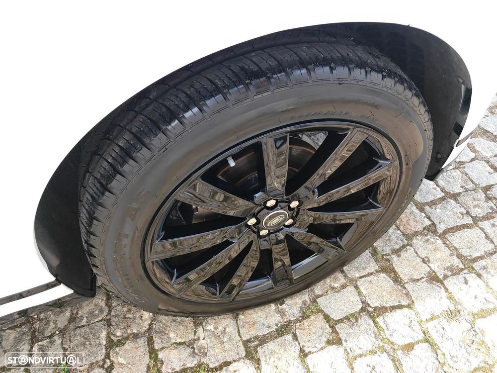 Land Rover Range Rover Velar 2.0d R-Dynamic - 8