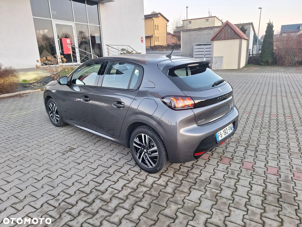 Peugeot 208 PureTech 100 Business - 20
