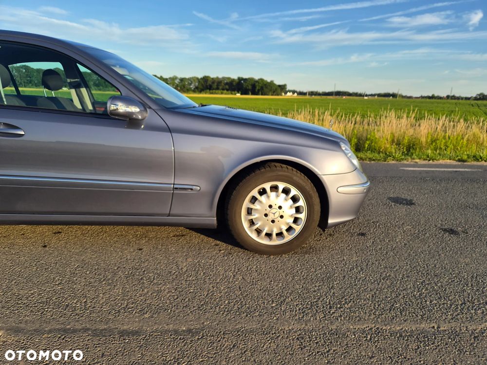 Mercedes-Benz Klasa E 280 CDI Elegance - 20