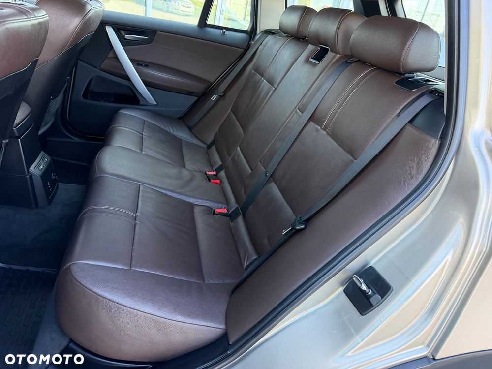 BMW X3 2.0d - 26