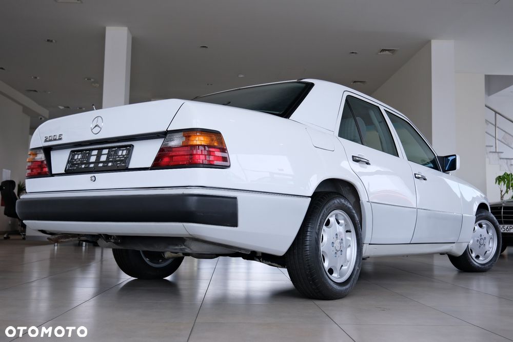 Mercedes-Benz W124 (1984-1993) - 9