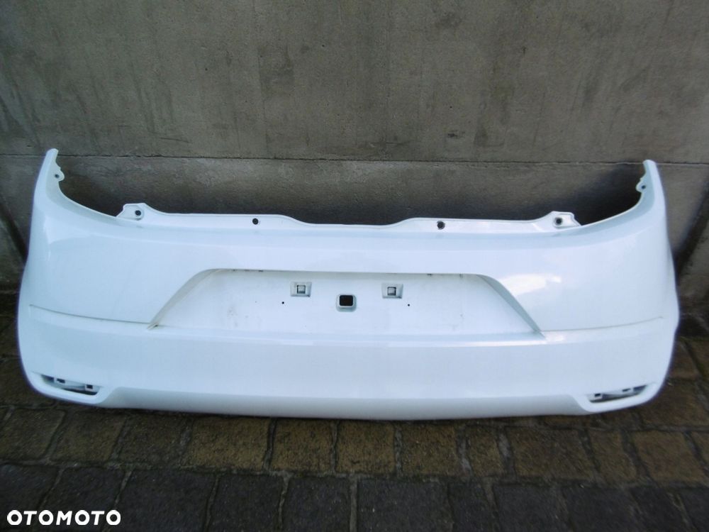RENAULT TWINGO III LIFT - zderzak tylny - 1
