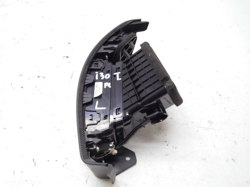 KRATKA NAWIEWU KONSOLI 97480-2R000 HYUNDAI I30 I LIFT LEWA ORYGINAŁ - 4