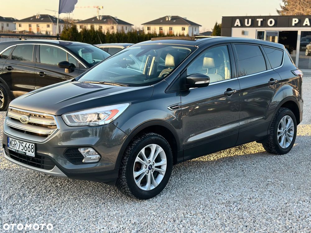 Ford Kuga 2.0 TDCi 4WD Titanium Plus - 3