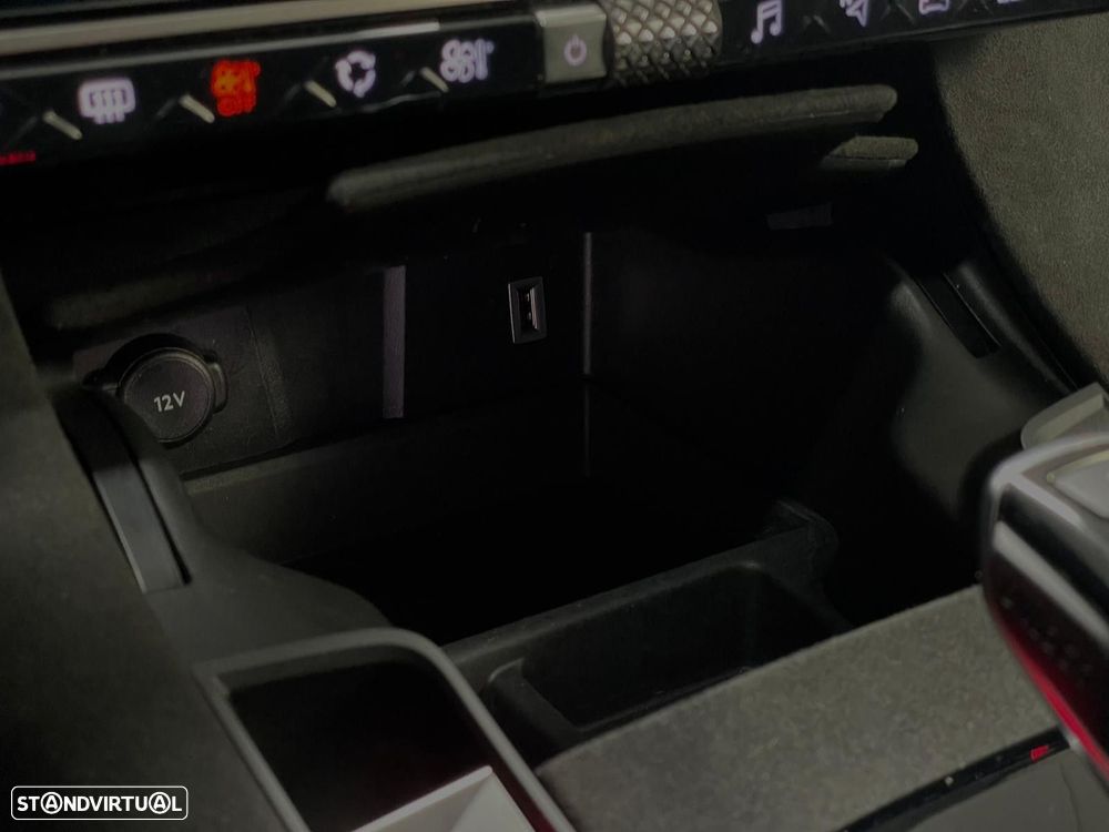 DS DS7 Crossback E-Tense Performance Line EAT8 - 25