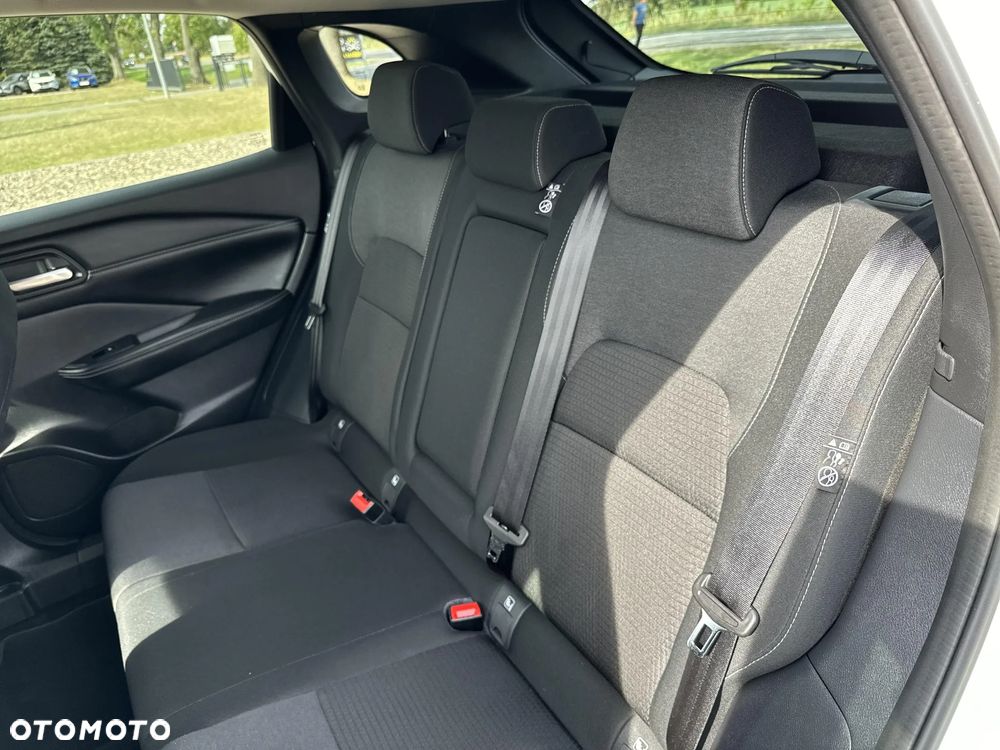 Nissan Qashqai 1.3 DIG-T mHEV N-Connecta Xtronic - 16