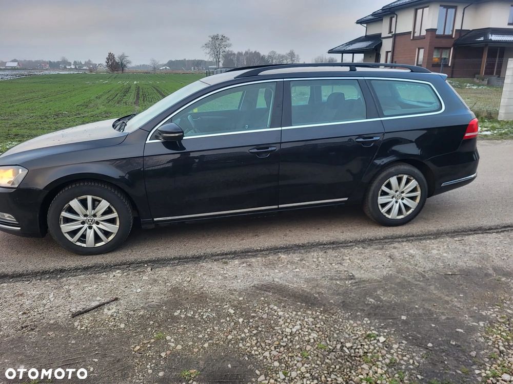 Volkswagen Passat 2.0 TDI Comfortline - 16