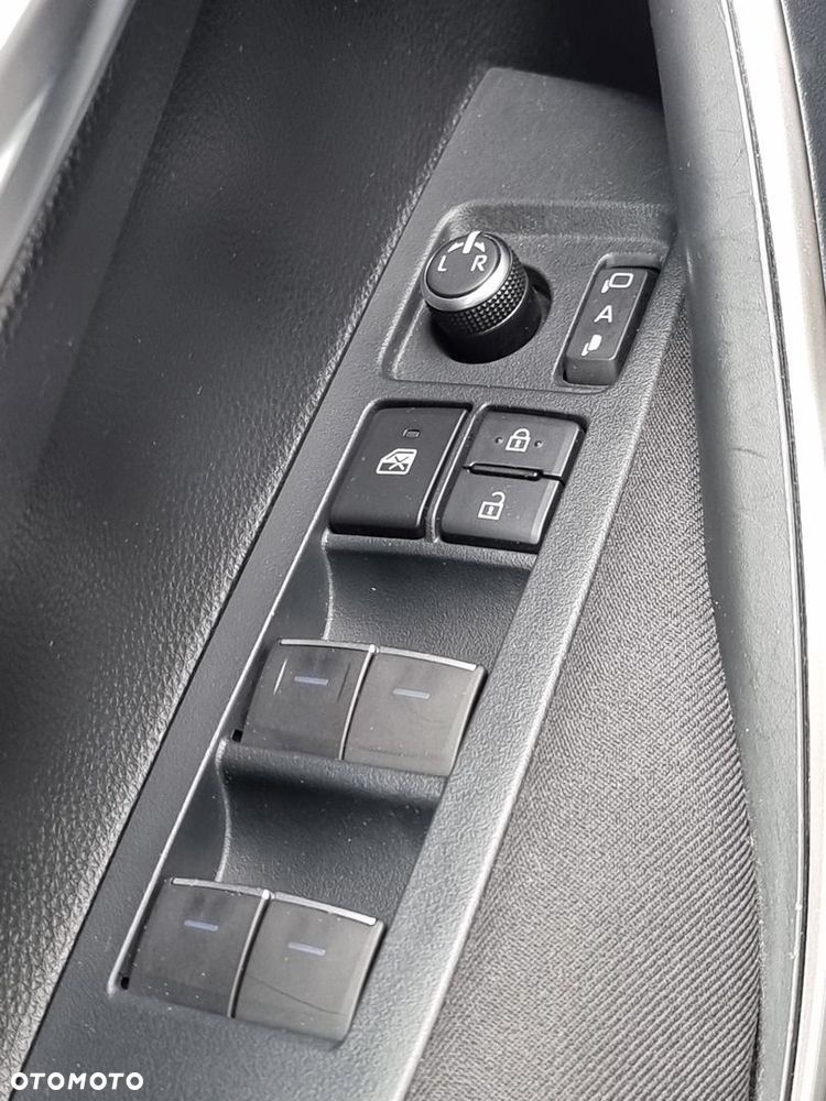 Toyota Corolla 1.5 Style - 37