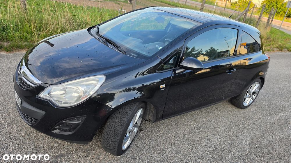 Opel Corsa 1.2 16V Edition / Active - 2