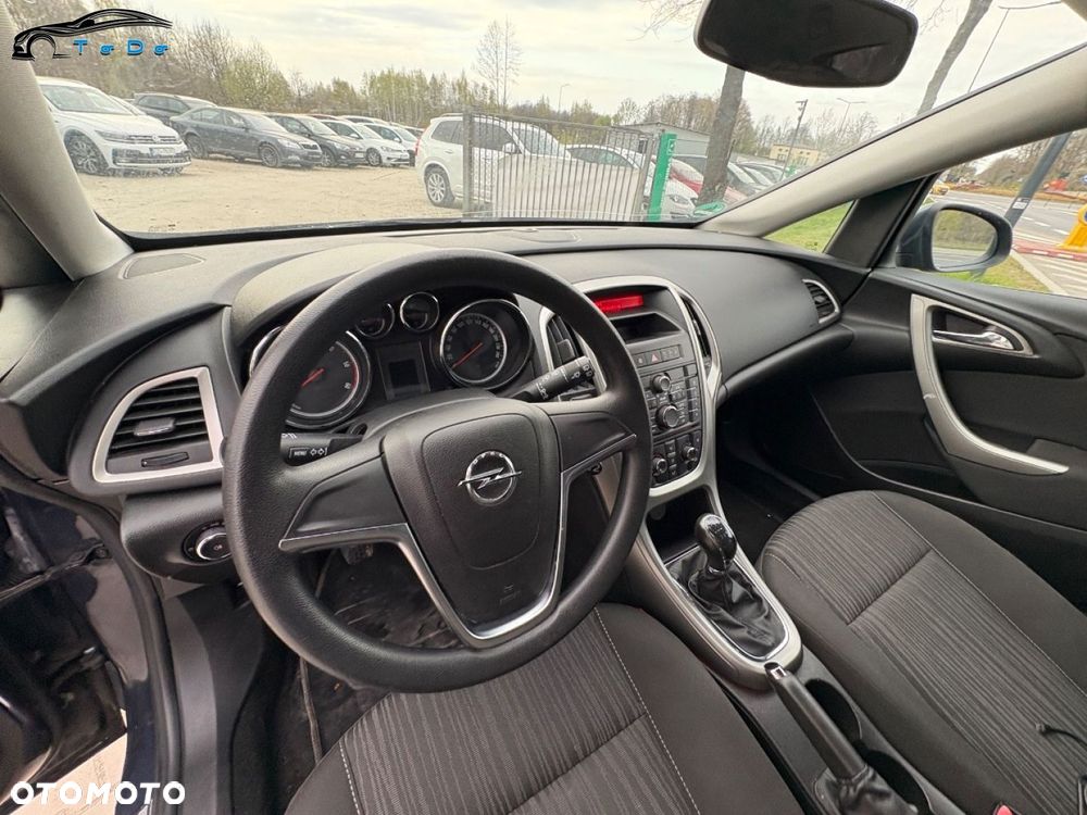 Opel Astra 2.0 CDTI Cosmo - 21