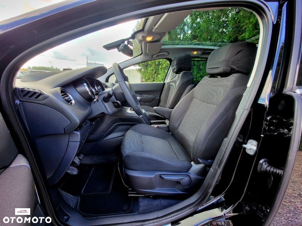 Peugeot 5008 - 28