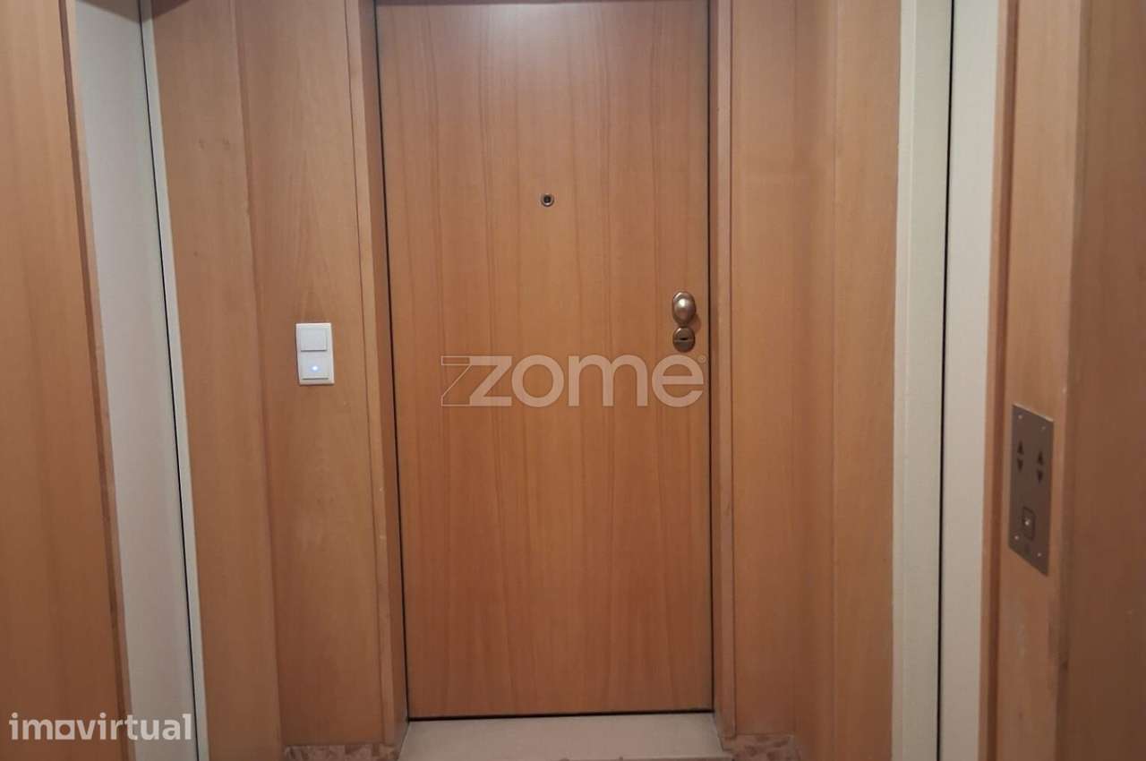 Arrenda-se apartamento T2 na Praceta Júlio Dinis, Gondomar - Grande imagem: 2/21