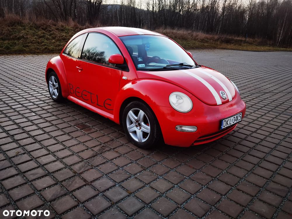 Volkswagen New Beetle - 1