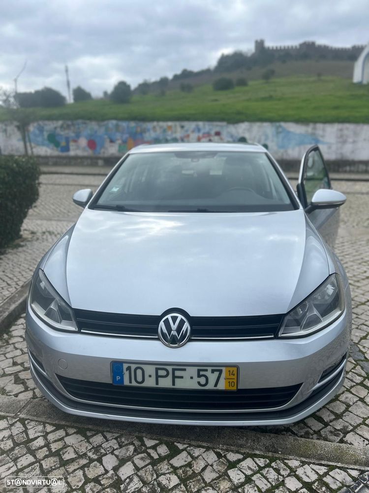 VW Golf 1.6 TDi Trendline BlueMotion - 3