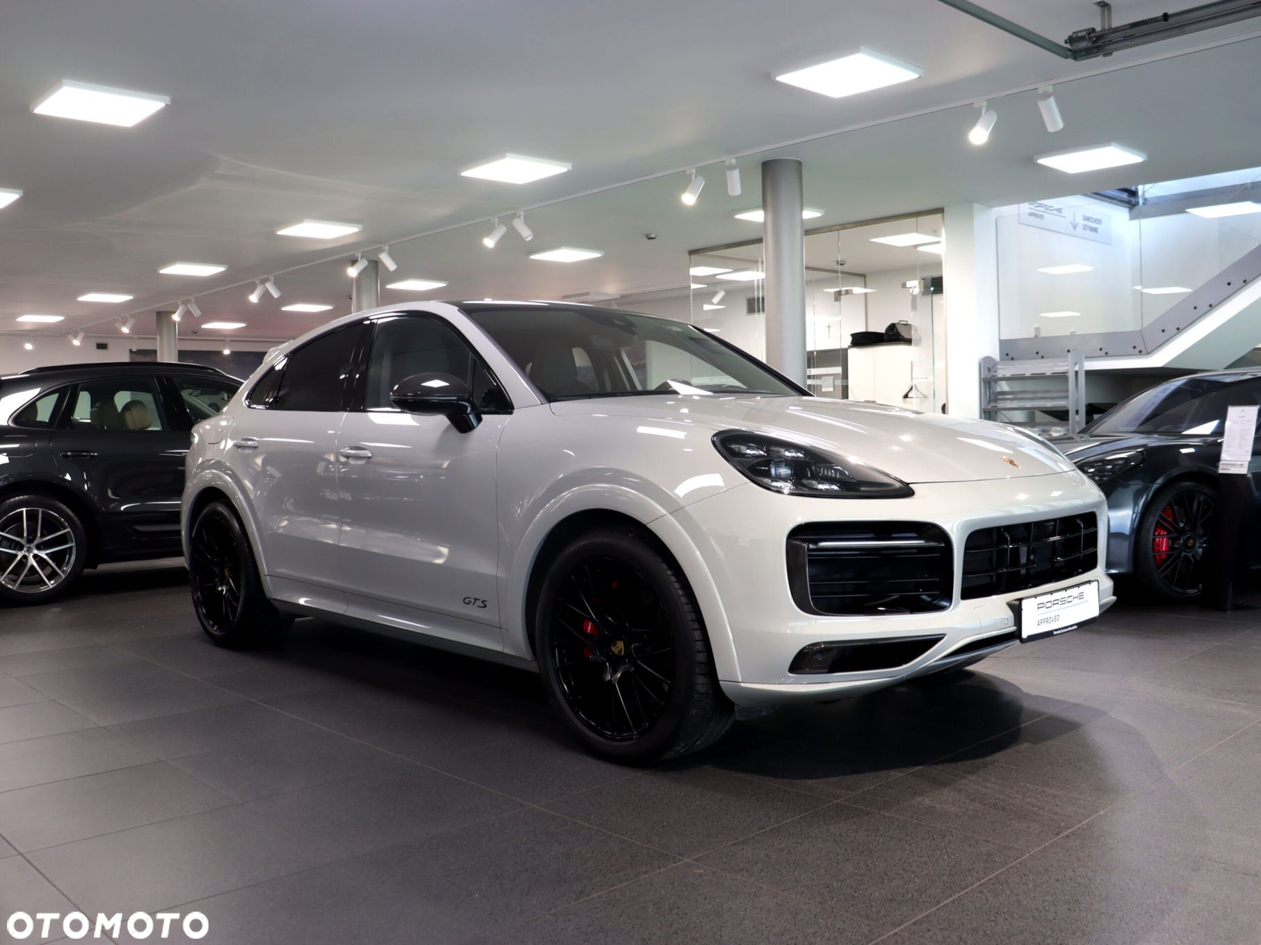 Porsche Cayenne Coupe GTS - 7
