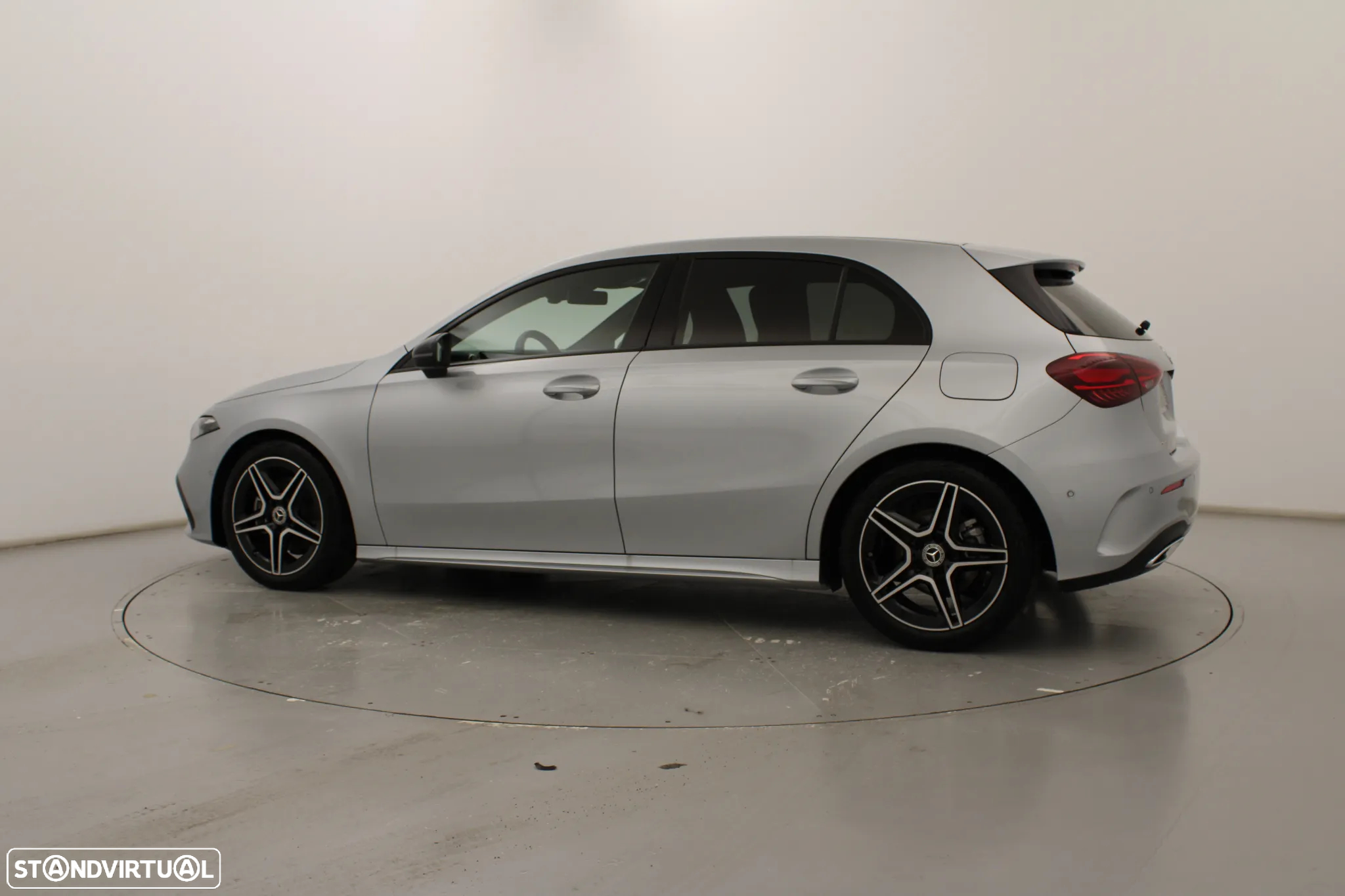 Mercedes-Benz A 200 Standard - 11