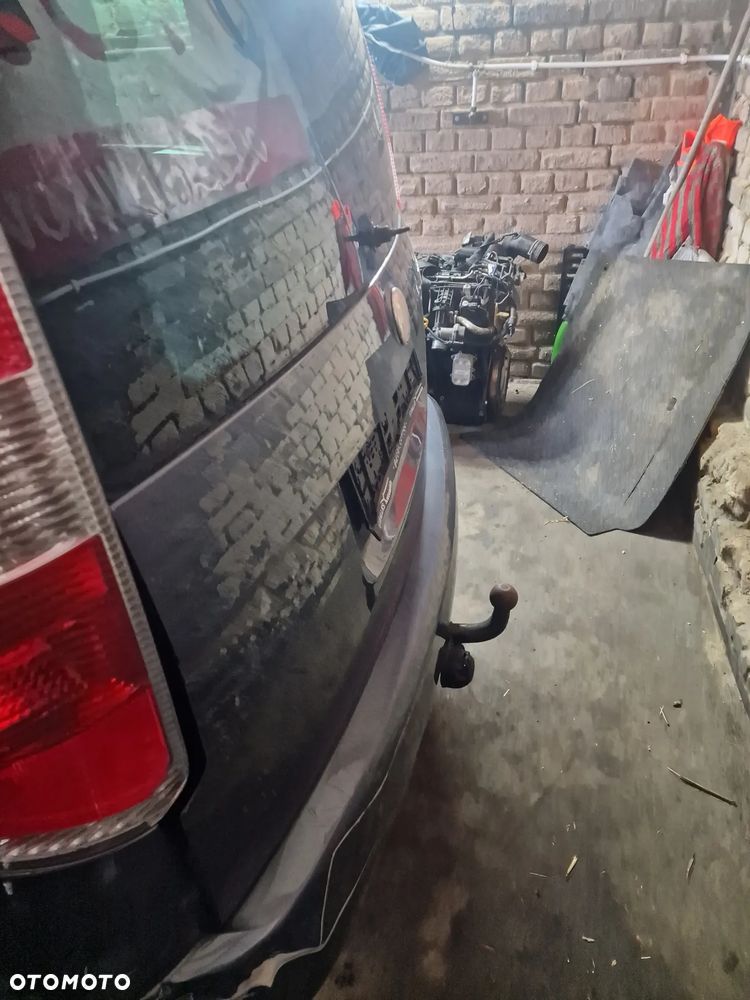 Klapa tył skoda Roomster w kolorze 9153 - 1