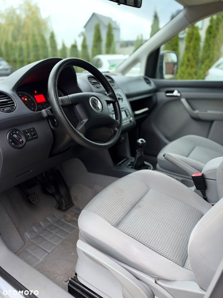Volkswagen Caddy - 18