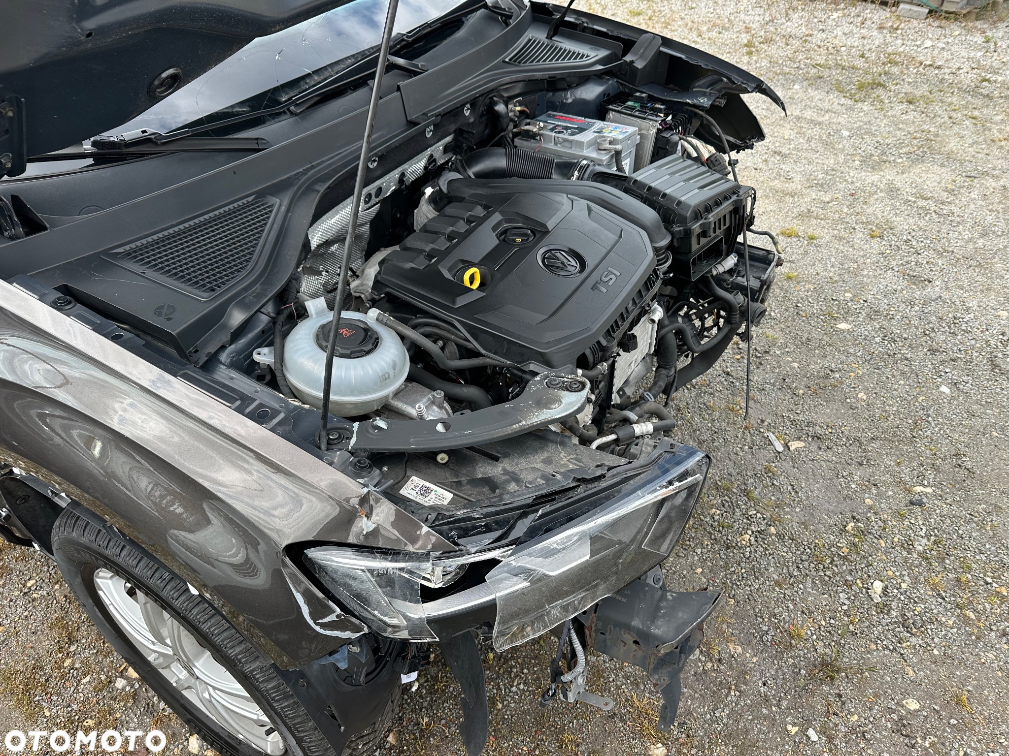 Volkswagen T-Roc 1.5 TSI GPF ACT Premium - 6
