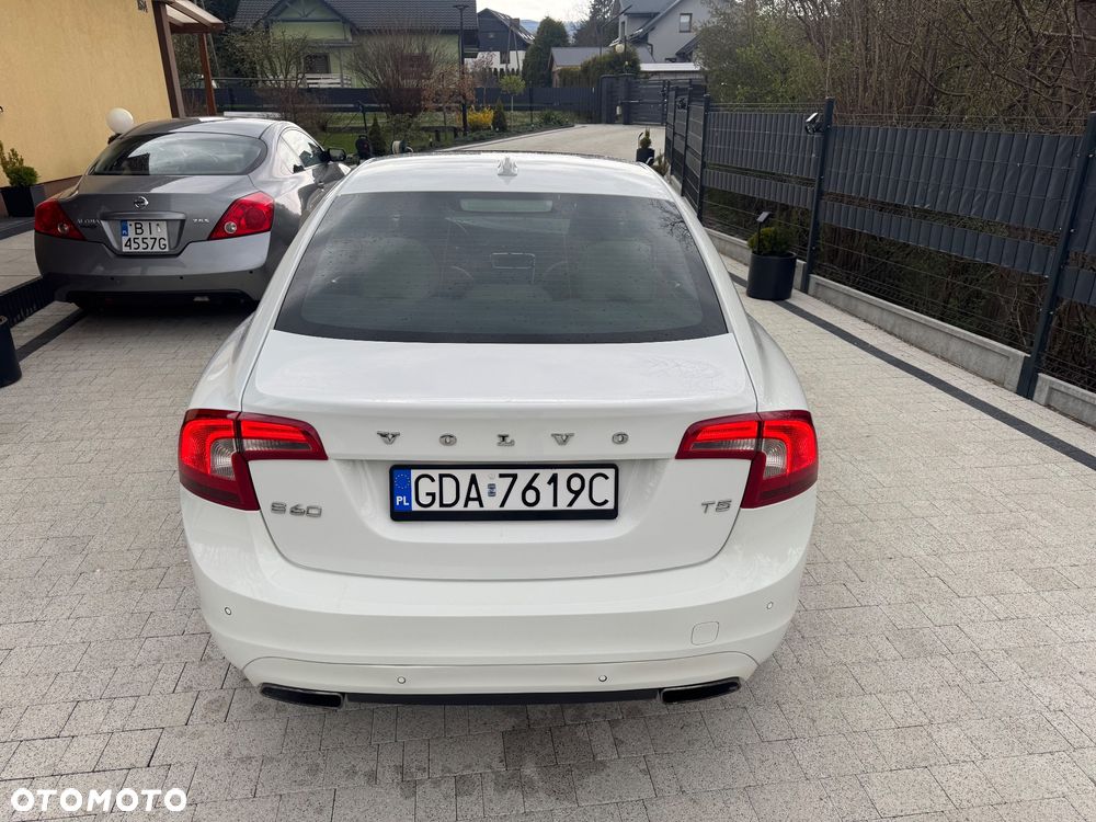 Volvo S60 - 11