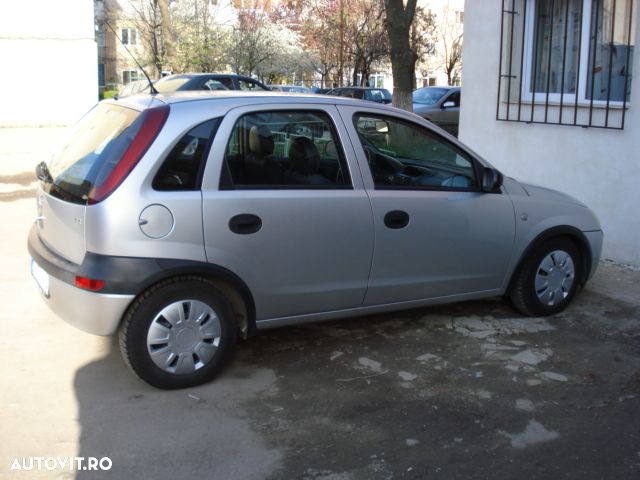 Opel Corsa - 13