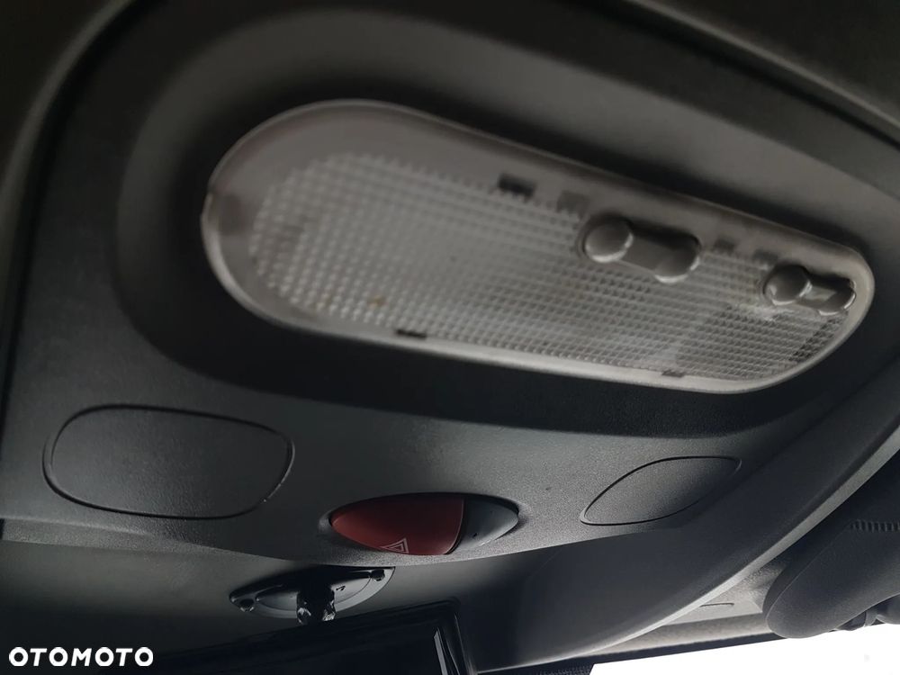 Renault MASTER KONTENER 8EP 4,21x2,23x2,23 KLIMA MANUAL KRAJOWY 6-BIEGÓW - 35