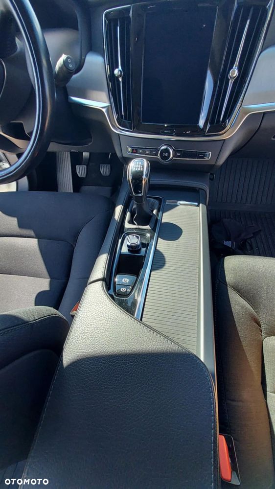 Volvo V90 - 5