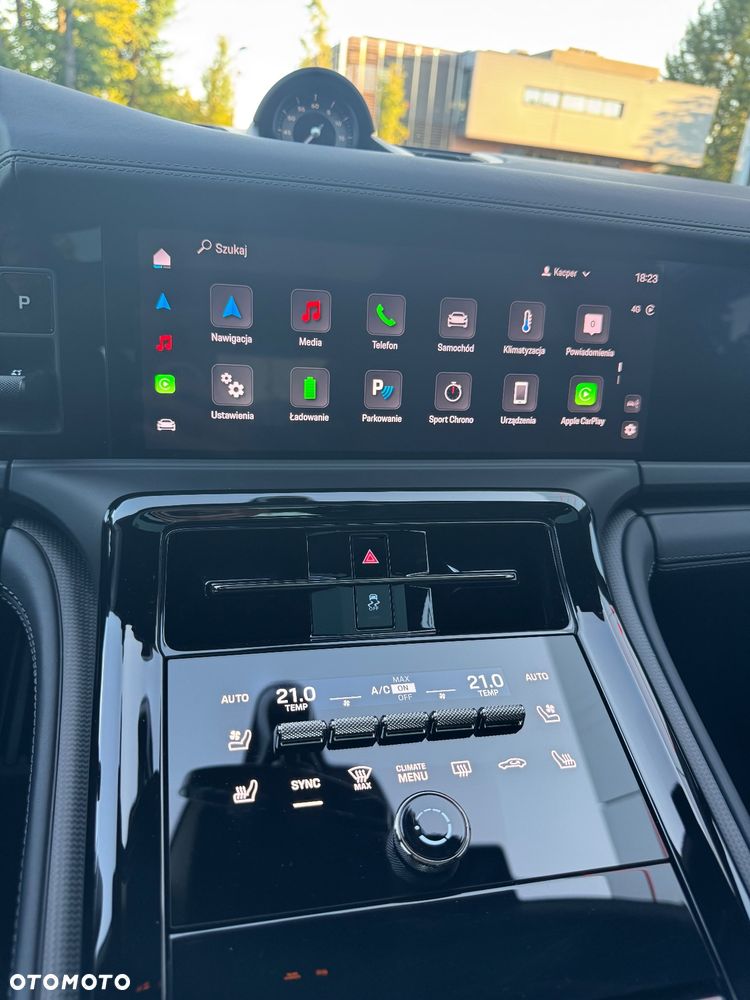 Porsche Panamera Turbo E-Hybrid PHEV - 17