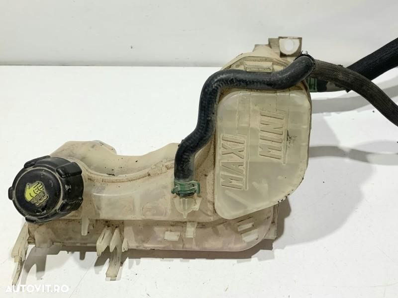 Vas expansiune Renault Laguna 3 (2007-2010) 1.5 dci; 2.0 dci M9R (802) 217100014R - 2