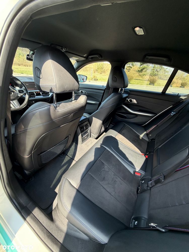 BMW Seria 3 M340i xDrive sport - 23