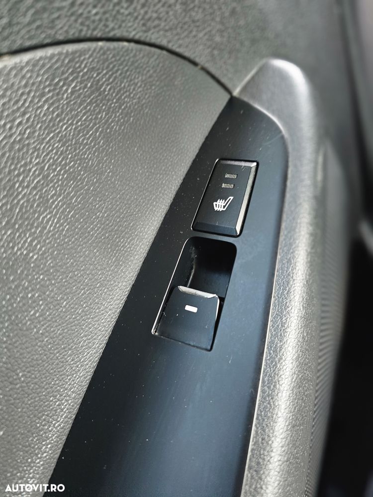 Hyundai Tucson 2.0 CRDI 4WD 6AT Premium+ - 11