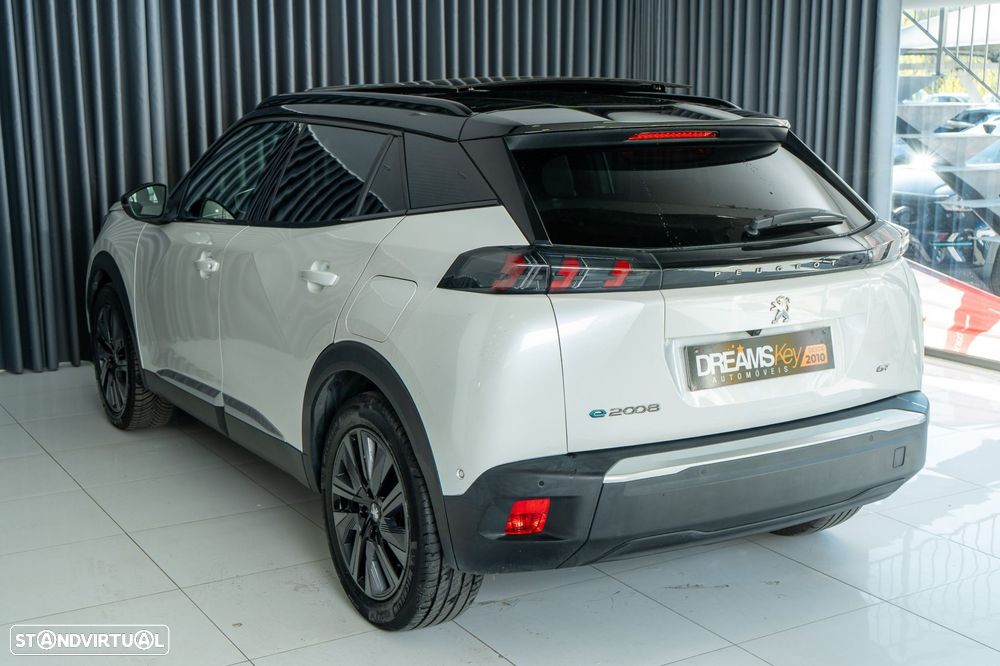Peugeot e-2008 50 kWh GT Pack - 23