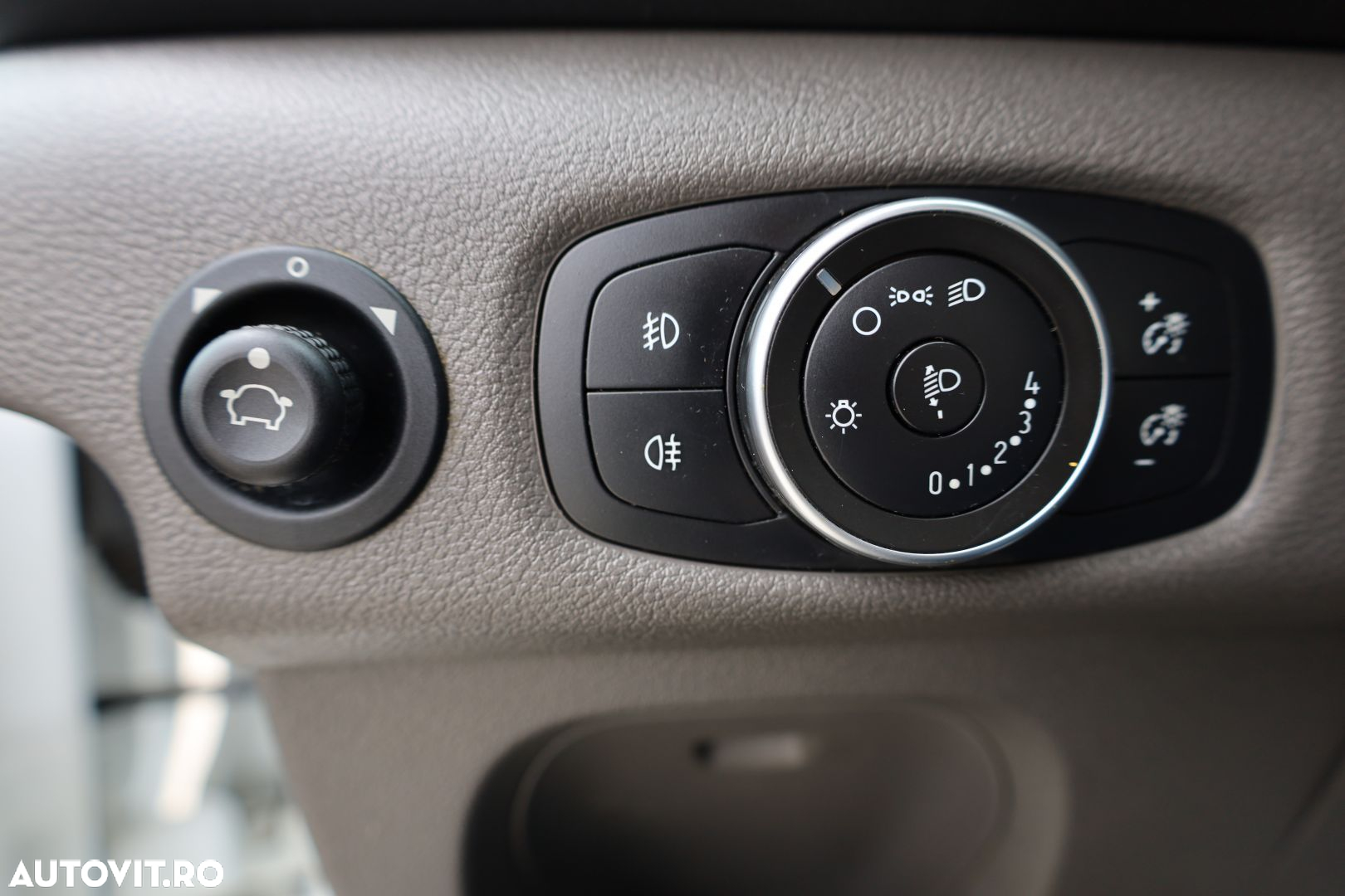 Ford Transit - 18