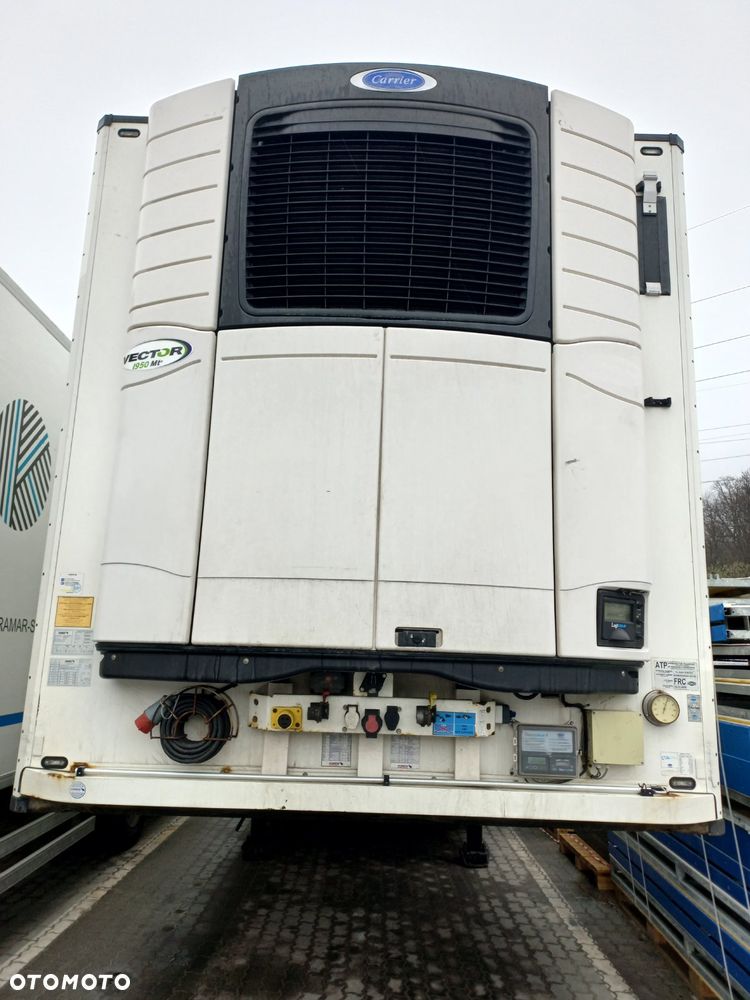 Schmitz Cargobull SCB S3B - 9