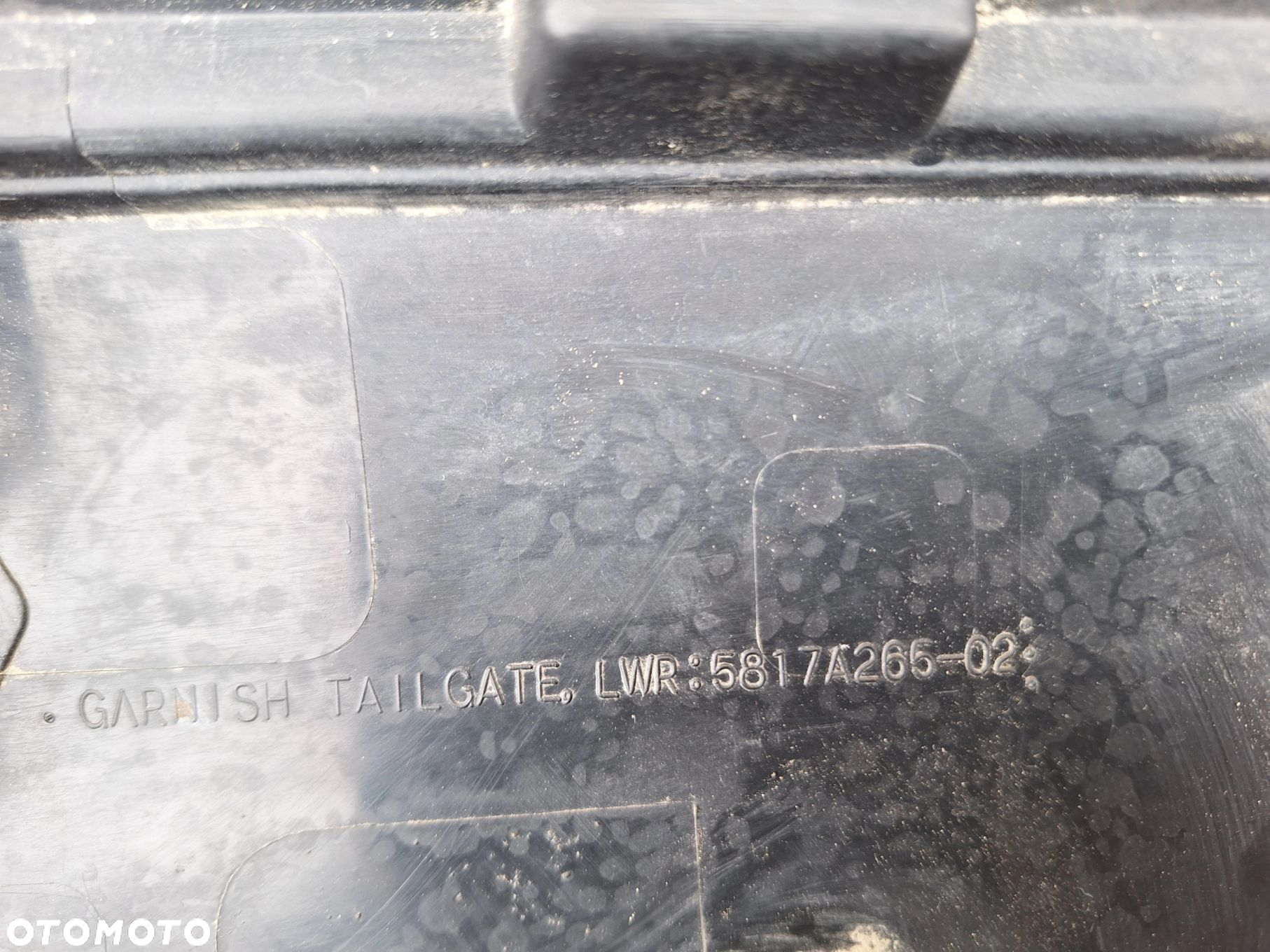 MITSUBISHI OUTLANDER III LIFT 15-20 BLENDA LISTWA KLAPY BAGAŻNIKA - 13