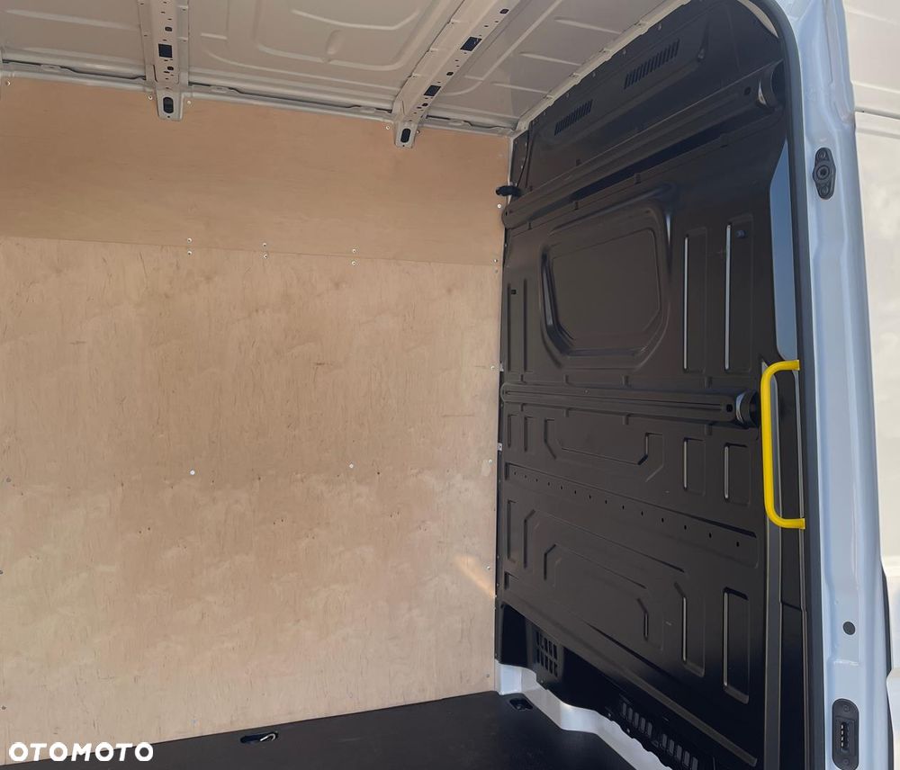 Volkswagen Crafter Standard - 19