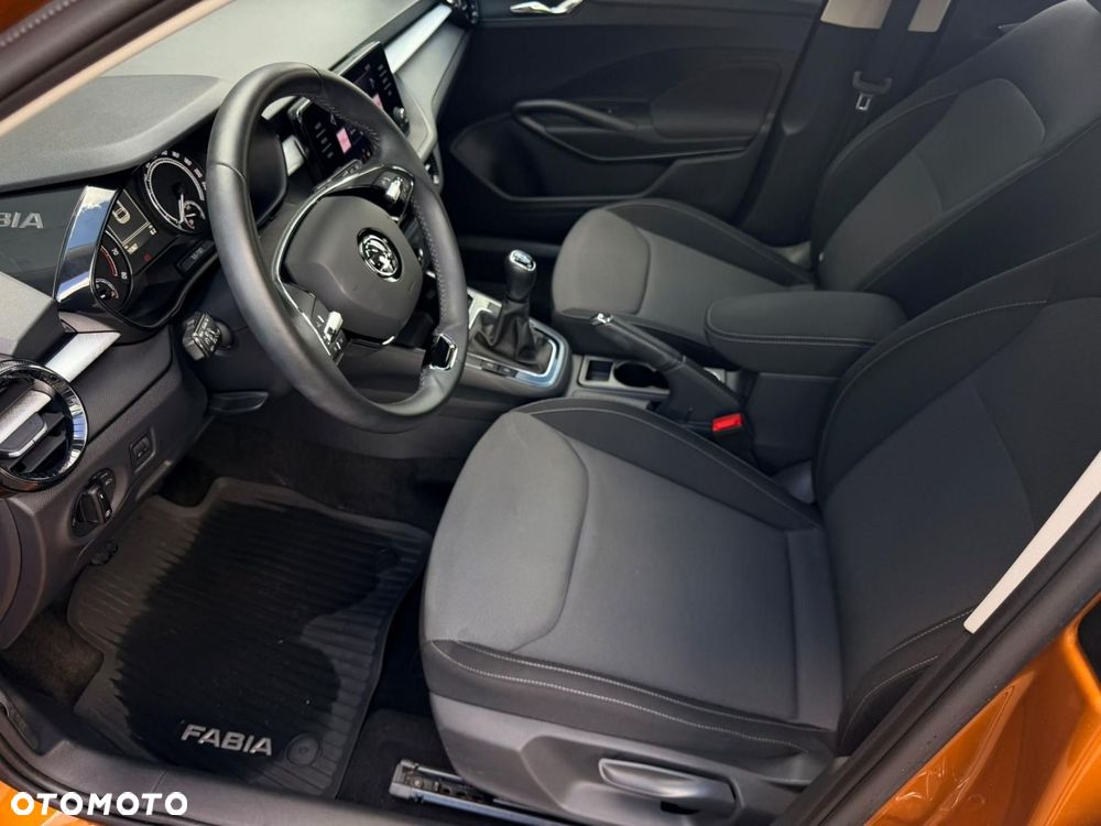 Skoda Fabia 1.0 TSI Ambition - 8