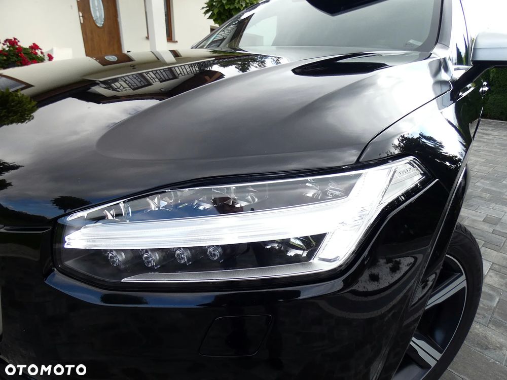 Volvo XC 90 D5 SCR AWD R-Design - 31