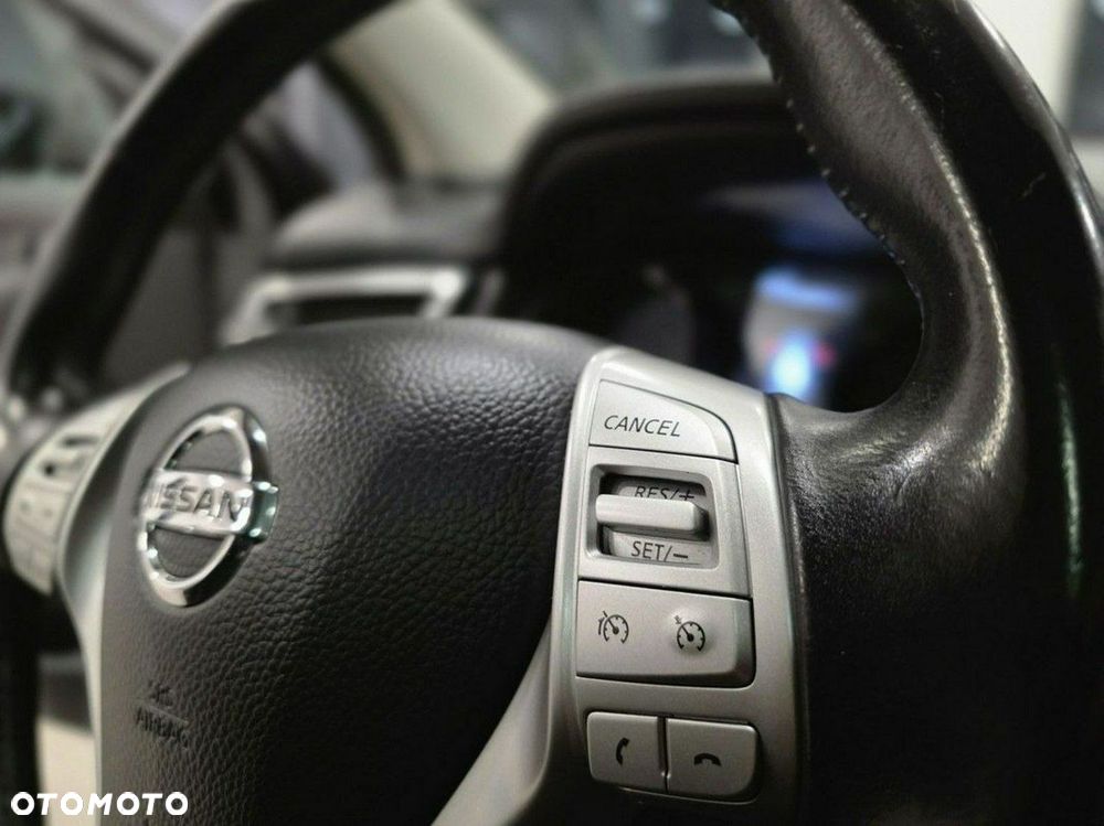 Nissan Qashqai 1.6 DIG-T Tekna - 25