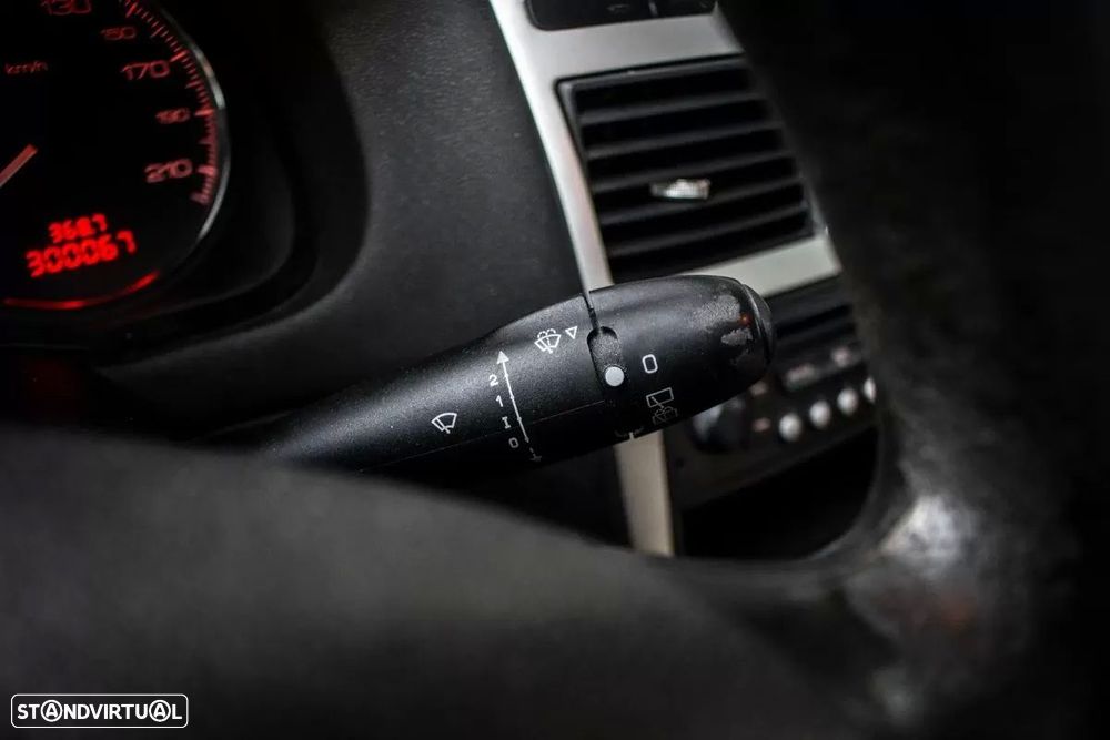 Peugeot 307 1.6 HDI - 14